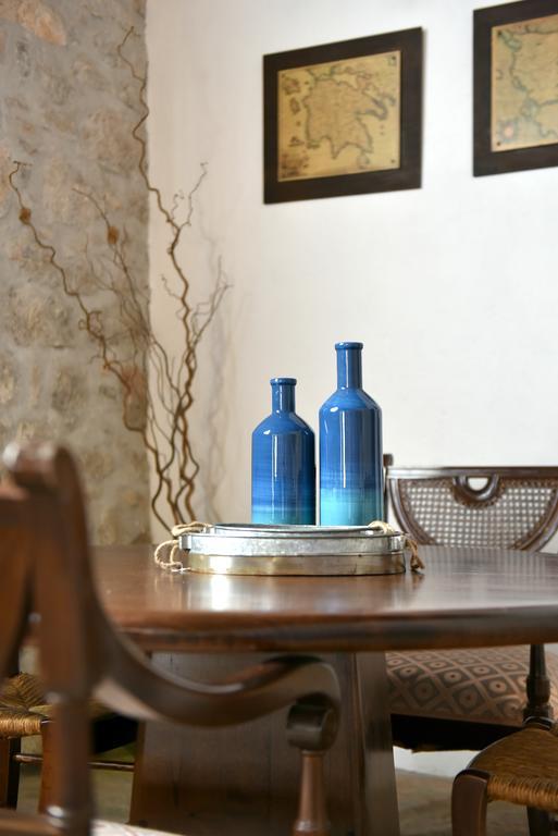 הוילה Keresbino Hydra Manor House מראה חיצוני תמונה